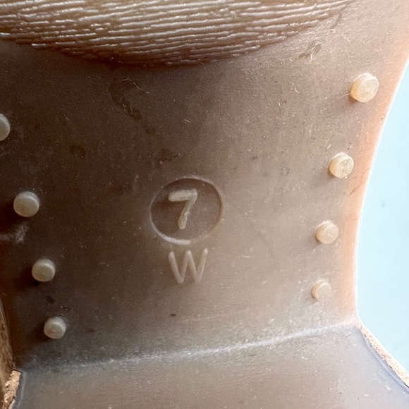 GUC Diba Layla Suede Booties - Picture 11 of 12